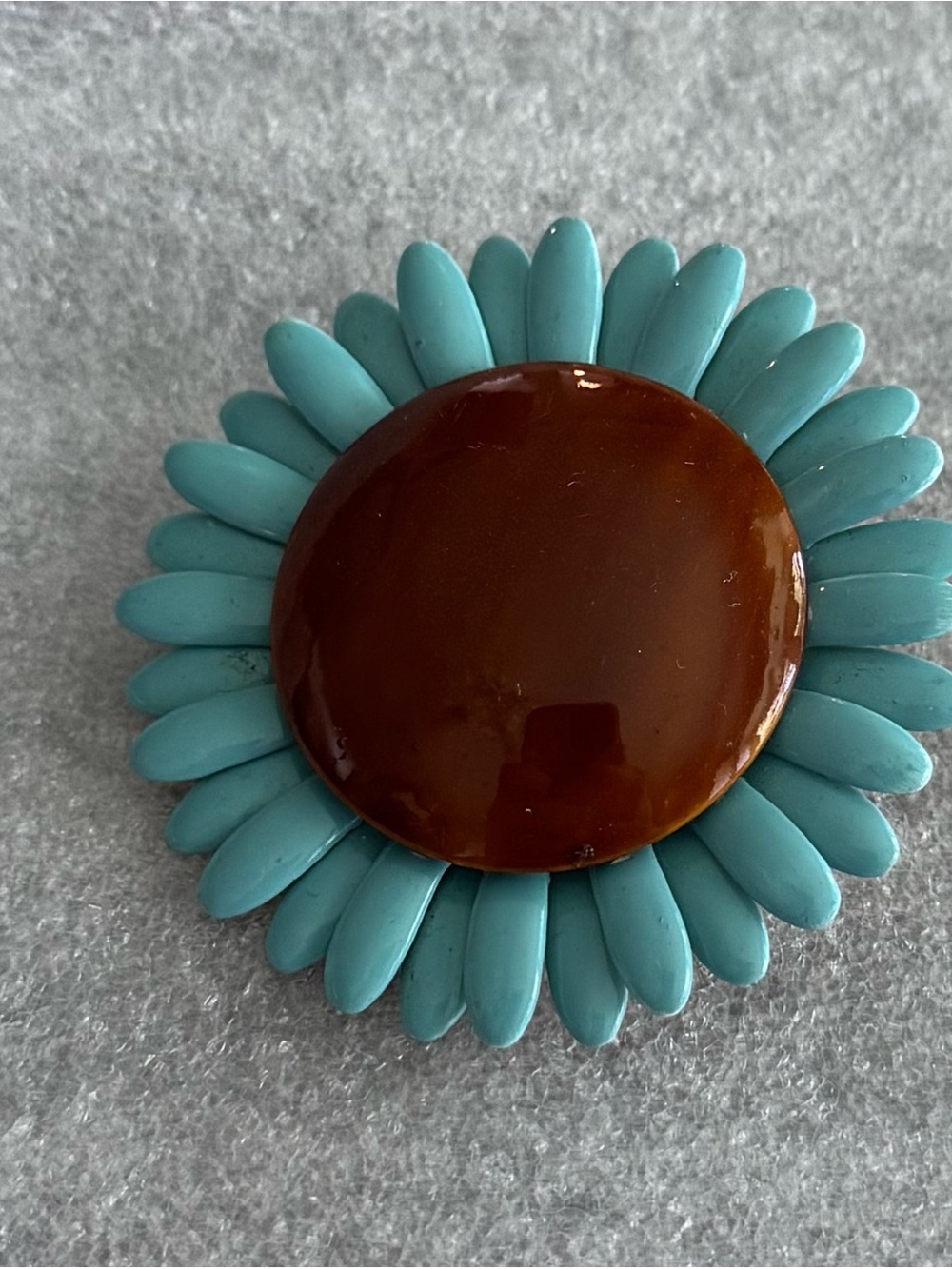 Helix Turquoise and Brown Daisy Brooch